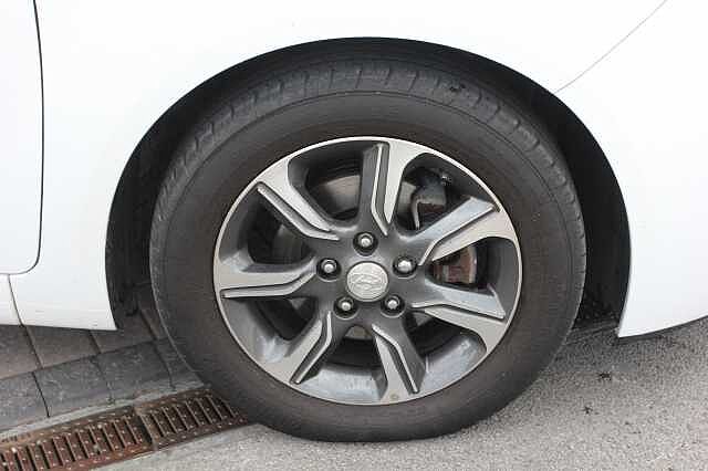 Hyundai IX20 1.6 SE 5dr White