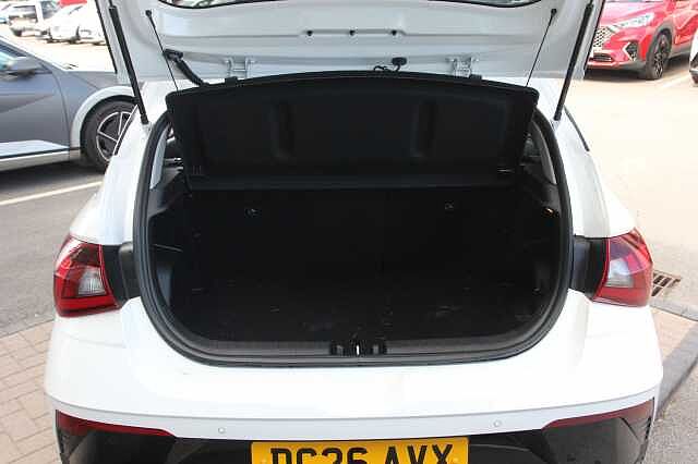 Hyundai I20 1.0T GDi 90 Tech Line 5dr White