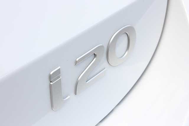 Hyundai I20 1.0T GDi 90 Tech Line 5dr White