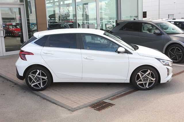 Hyundai I20 1.0T GDi 90 Tech Line 5dr White