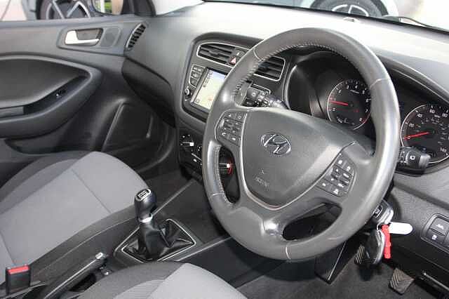 Hyundai I20 1.2 MPi Play 5dr Blue