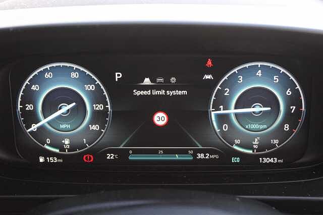 Hyundai BAYON 1.0 TGDi 48V MHEV SE Connect 5dr DCT Black