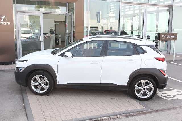 Hyundai KONA 1.0 TGDi 48V MHEV SE Connect 5dr White