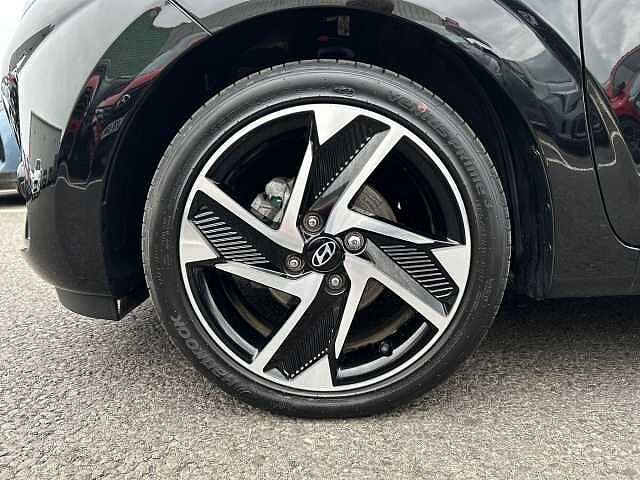 Hyundai I10 1.0 Premium Hatchback 5dr Petrol Auto Euro 6 (s/s) (63 ps)