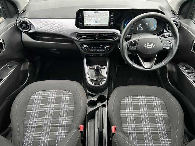 Hyundai I10 1.0 Premium Hatchback 5dr Petrol Auto Euro 6 (s/s) (63 ps)
