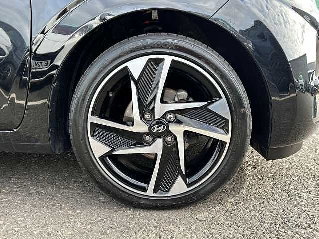 Hyundai I10 1.0 Premium Hatchback 5dr Petrol Auto Euro 6 (s/s) (63 ps)