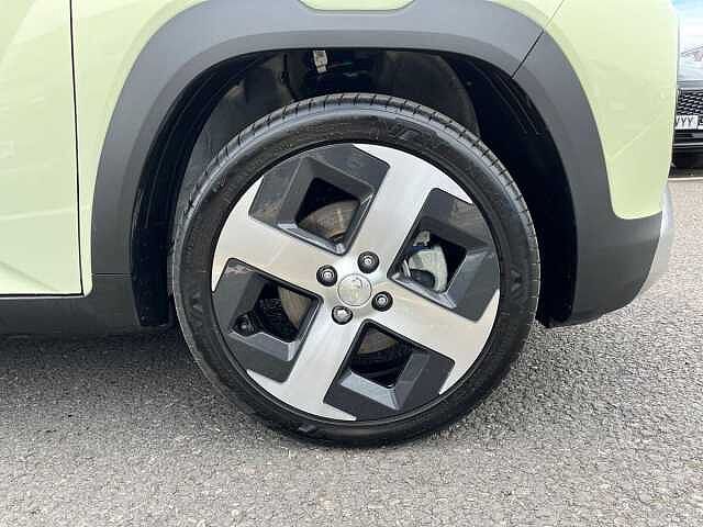 Hyundai INSTER Long Range 49kWh 02 Auto 5dr Yellow