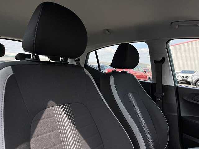 Hyundai I10 1.2 SE Connect Hatchback 5dr Petrol Manual Euro 6 (s/s) (84 ps) Green