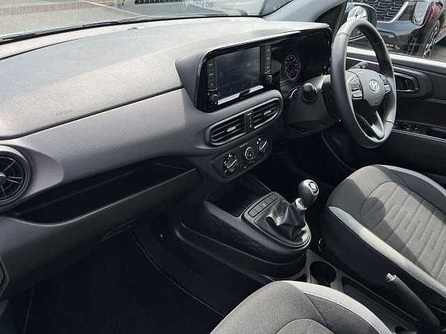 Hyundai I10 1.2 SE Connect Hatchback 5dr Petrol Manual Euro 6 (s/s) (84 ps) Green