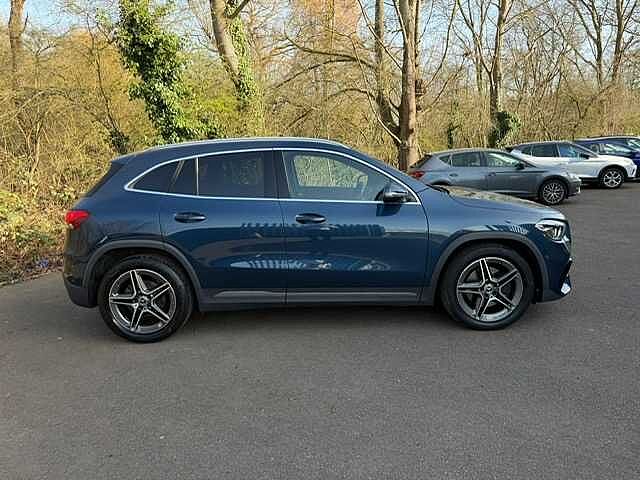 Mercedes-Benz Gla 200 AMG Line Executive 5dr Auto
