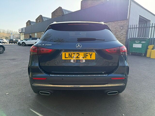 Mercedes-Benz Gla 200 AMG Line Executive 5dr Auto