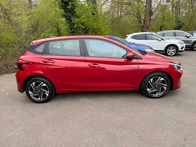Hyundai I20 1.0T GDi 48V MHD SE Connect 5dr DCT Passion Red