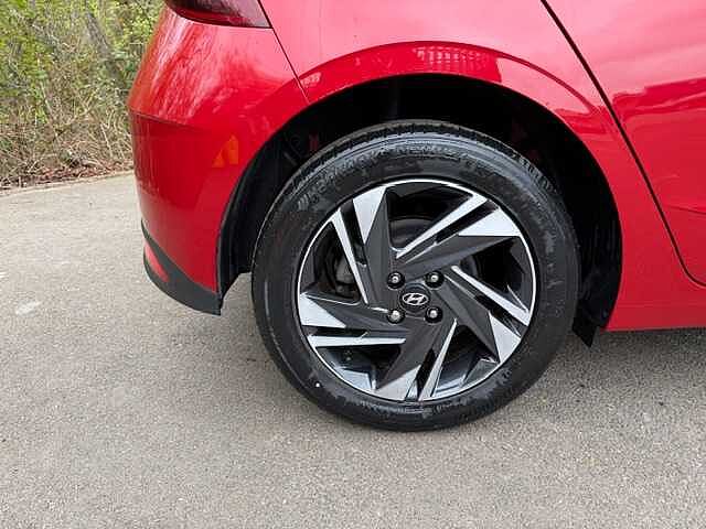 Hyundai I20 1.0T GDi 48V MHD SE Connect 5dr DCT Passion Red