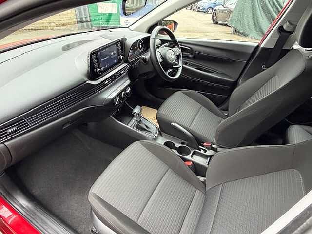 Hyundai I20 1.0T GDi 48V MHD SE Connect 5dr DCT Passion Red
