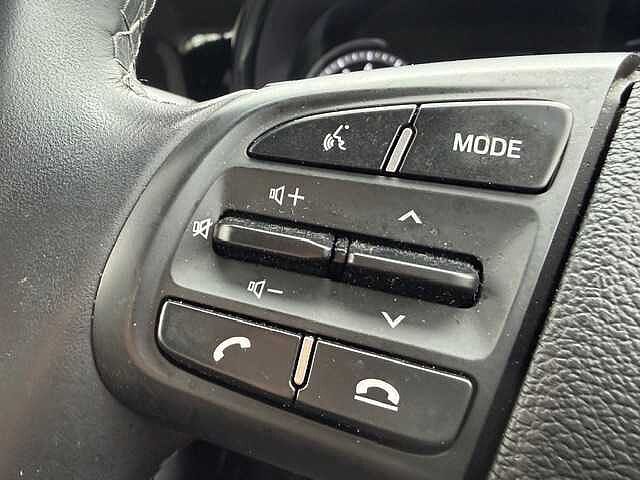 Hyundai I10 1.0 MPi SE Connect 5dr Atlas White