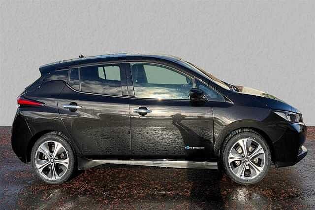 Nissan LEAF 5 DR HATCHBACK E (110kw) 3.Zero