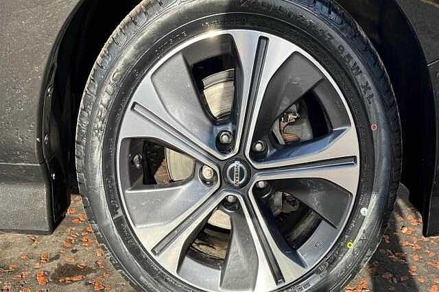 Nissan LEAF 5 DR HATCHBACK E (110kw) 3.Zero