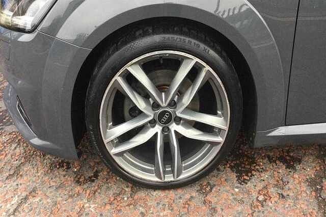 Audi TT COUPE 2.0 T FSI (230 PS) Black