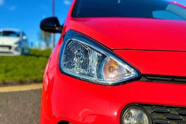 Hyundai I10 Hatchback 5d 1.0 (67ps) PLAY Tomato Red