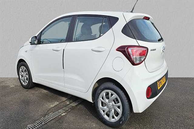 Hyundai I10 1.0 SE 5 Door White