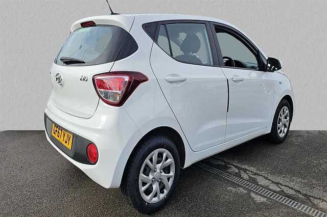Hyundai I10 1.0 SE 5 Door White