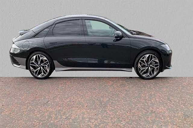 Hyundai IONIQ 6 E (325ps) Ultimate 77kWh (Dual Motor) AWD