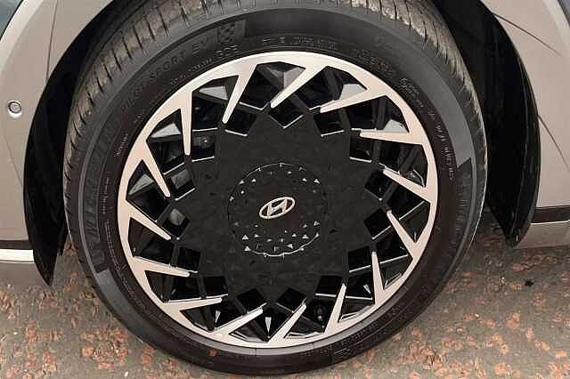 Hyundai IONIQ 5 E (325ps) Namsan Edition 77kWh AWD