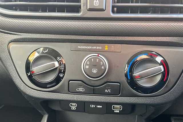 Hyundai I10 1.2 Advance Hatchback 5dr Petrol Auto Euro 6 (s/s) (79 ps) White