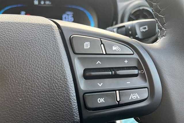 Hyundai I10 1.2 Advance Hatchback 5dr Petrol Auto Euro 6 (s/s) (79 ps) White