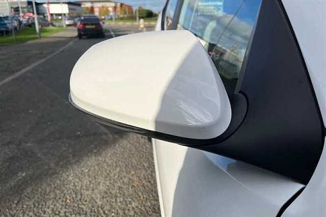 Hyundai I10 1.2 Advance Hatchback 5dr Petrol Auto Euro 6 (s/s) (79 ps) White