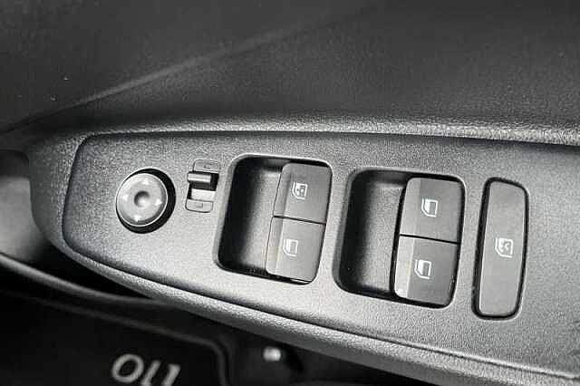 Hyundai i10 1.0 Advance Hatchback 5dr Petrol Auto Euro 6 (s/s) (63 ps)