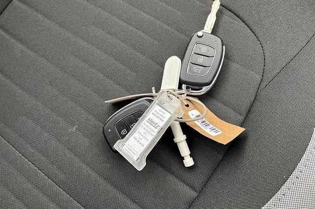 Hyundai i10 1.0 Advance Hatchback 5dr Petrol Auto Euro 6 (s/s) (63 ps)