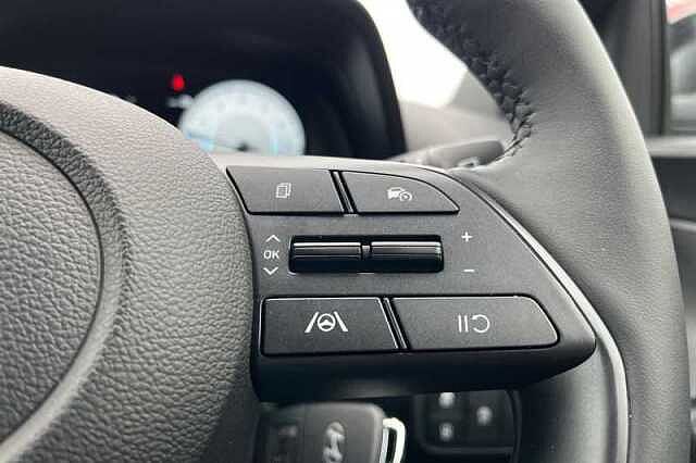 Hyundai i20 1.0 T-GDi Black Line Hatchback 5dr Petrol Manual Euro 6 (s/s) (90 ps)