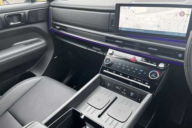 Hyundai SANTA FE 1.6 T-GDi 13.8kWh Calligraphy SUV 5dr Petrol Plug-in Hybrid Auto 4WD Euro 6 (s/s