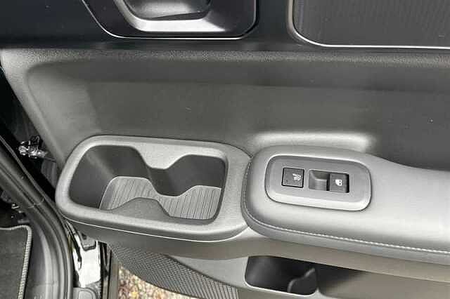 Hyundai SANTA FE 1.6 T-GDi 13.8kWh Calligraphy SUV 5dr Petrol Plug-in Hybrid Auto 4WD Euro 6 (s/s