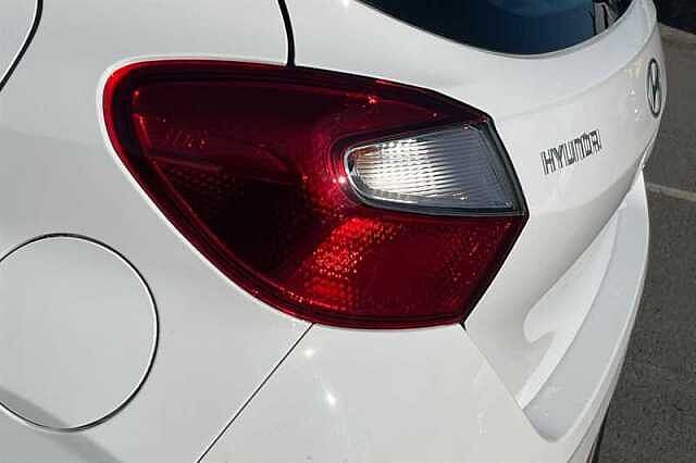 Hyundai i10 1.0 Advance Hatchback 5dr Petrol Manual Euro 6 (s/s) (63 ps)