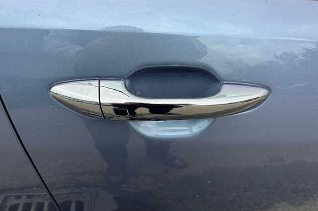 Hyundai i10 1.2 Premium Hatchback 5dr Petrol Auto Euro 6 (s/s) (79 ps)