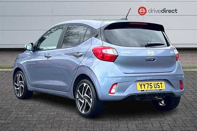 Hyundai i10 1.2 Premium Hatchback 5dr Petrol Auto Euro 6 (s/s) (79 ps)