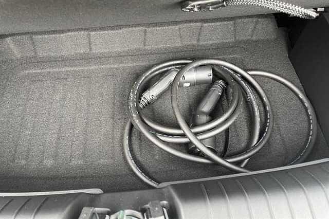 Hyundai INSTER Long Range 49kWh 02 SUV 5dr Electric Auto (115 ps)