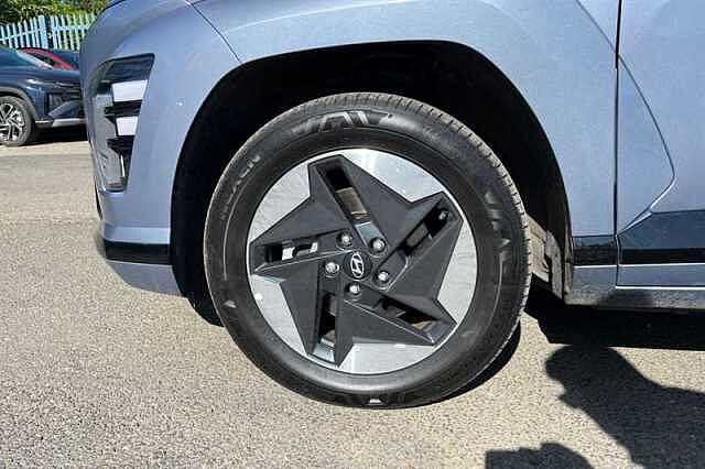 Hyundai KONA 48.4kWh Advance SUV 5dr Electric Auto (156 ps)