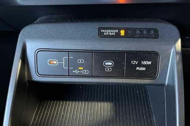 Hyundai KONA 48.4kWh Advance SUV 5dr Electric Auto (156 ps)
