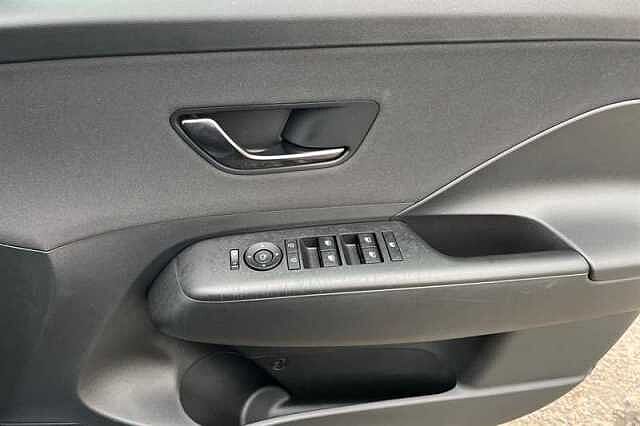 Hyundai KONA 1.6 h-GDi N Line SUV 5dr Petrol Hybrid DCT Euro 6 (s/s) (129 ps)