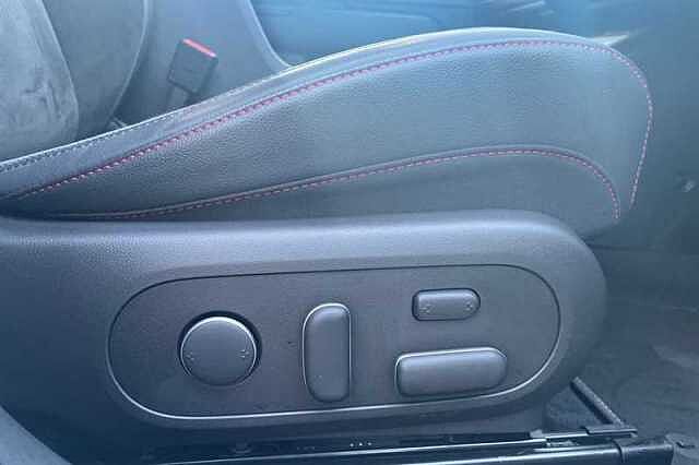 Hyundai KONA 65.4kWh N Line S SUV 5dr Electric Auto (218 ps) Silver