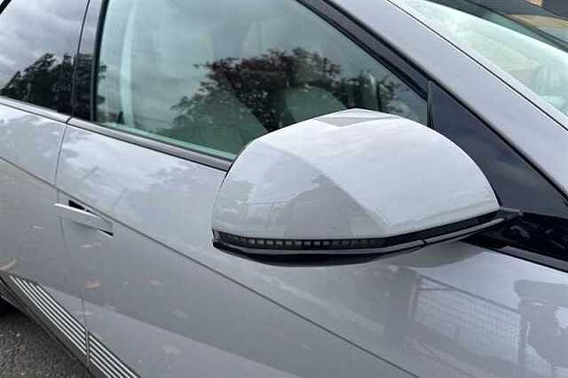 Hyundai IONIQ 5 84kWh Ultimate Hatchback 5dr Electric Auto AWD (325 ps)