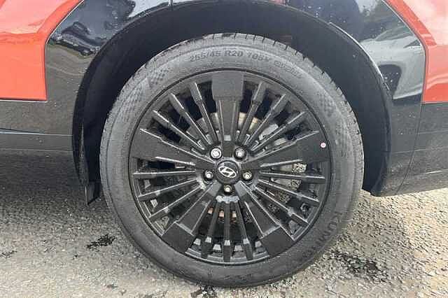 Hyundai SANTA FE 1.6 T-GDi 13.8kWh Calligraphy SUV 5dr Petrol Plug-in Hybrid Auto 4WD Euro 6 (s/s