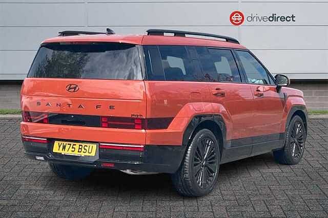 Hyundai SANTA FE 1.6 T-GDi 13.8kWh Calligraphy SUV 5dr Petrol Plug-in Hybrid Auto 4WD Euro 6 (s/s
