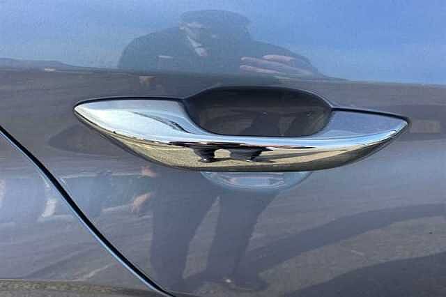 Hyundai I10 1.2 Premium Hatchback 5dr Petrol Auto Euro 6 (s/s) (79 ps) Blue