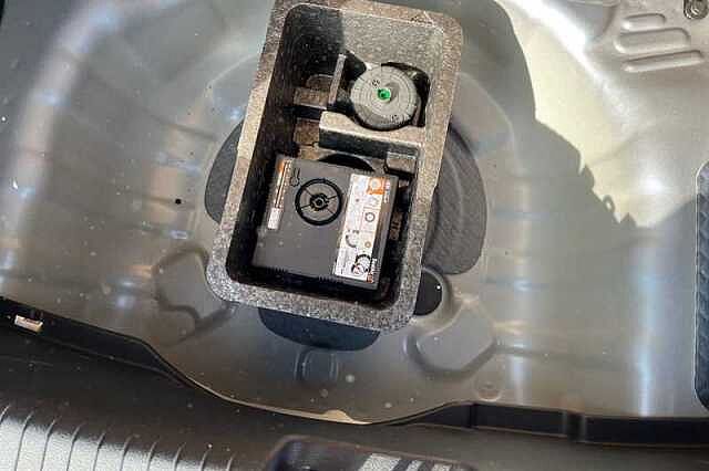 Hyundai I10 1.2 Premium Hatchback 5dr Petrol Auto Euro 6 (s/s) (79 ps) Blue