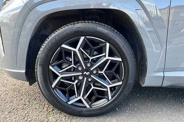 Hyundai TUCSON 1.6 h T-GDi N Line SUV 5dr Petrol Hybrid Auto Euro 6 (s/s) (230 ps) Grey