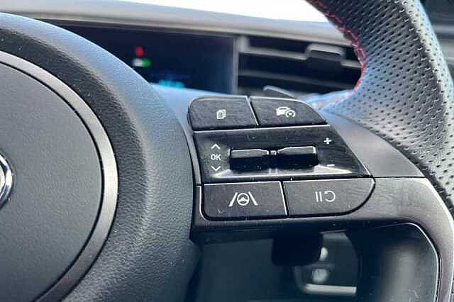 Hyundai TUCSON 1.6 h T-GDi N Line SUV 5dr Petrol Hybrid Auto Euro 6 (s/s) (230 ps) Grey